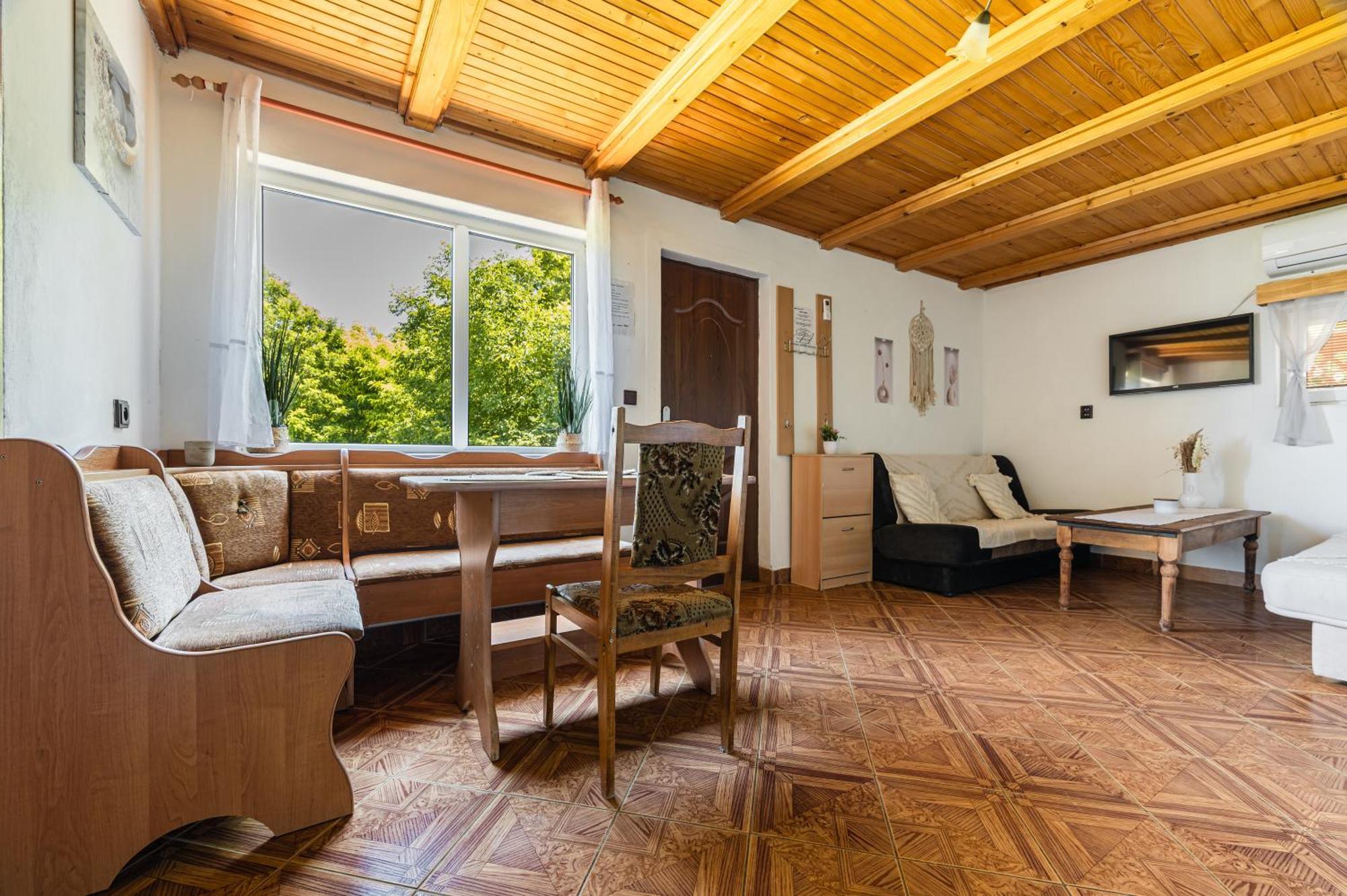 Chata Zuzana apartmány Podhájska Esterno foto