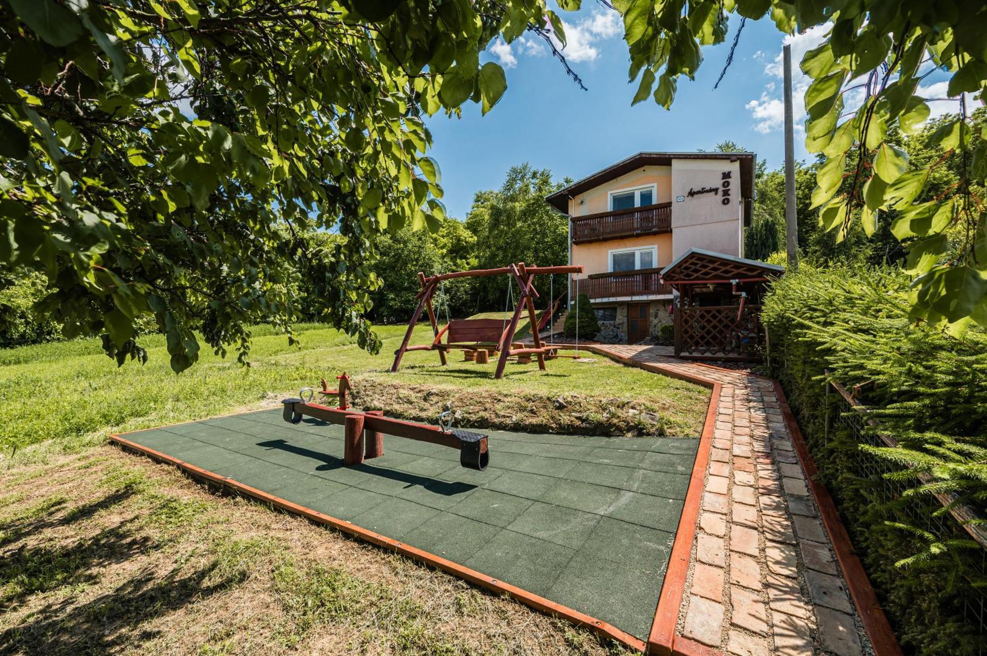 Chata Zuzana apartmány Podhájska Esterno foto